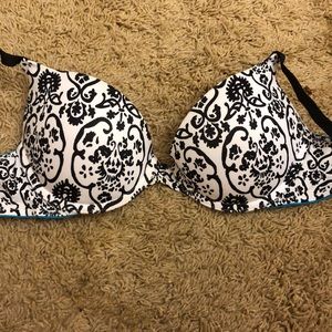 Victoria’s Secret Pink Black & White Patterned Bra